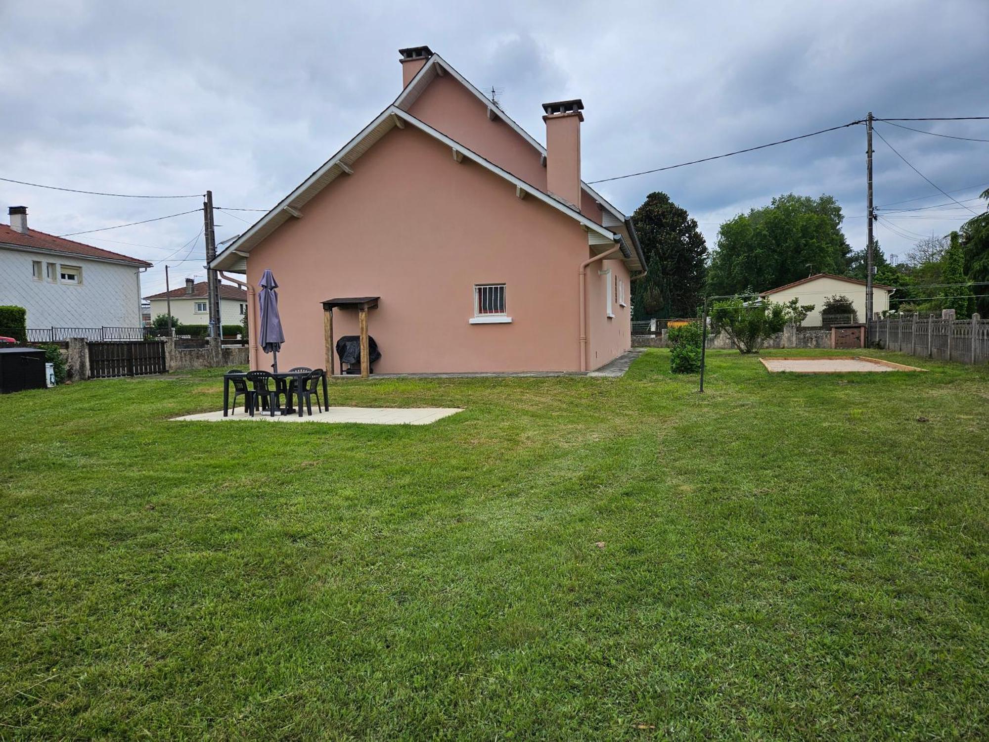 Gite La Maison Rose Ланмезан Экстерьер фото